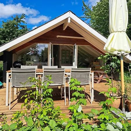 Nature Retreat By Nyaraló *