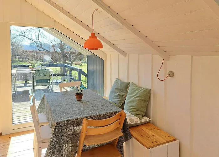 Naturskont Sommerhus Ved Jaegerspris Strand Jægerspris